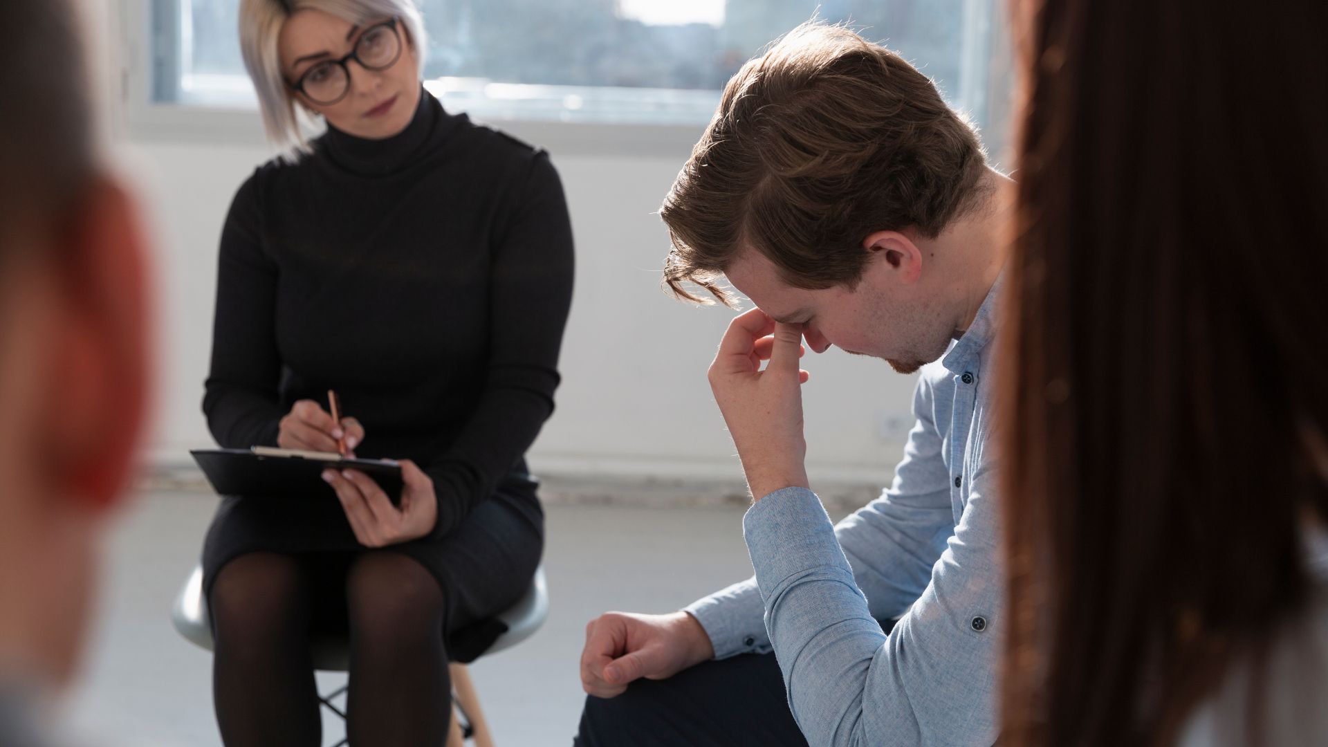 doctor listening patients problem