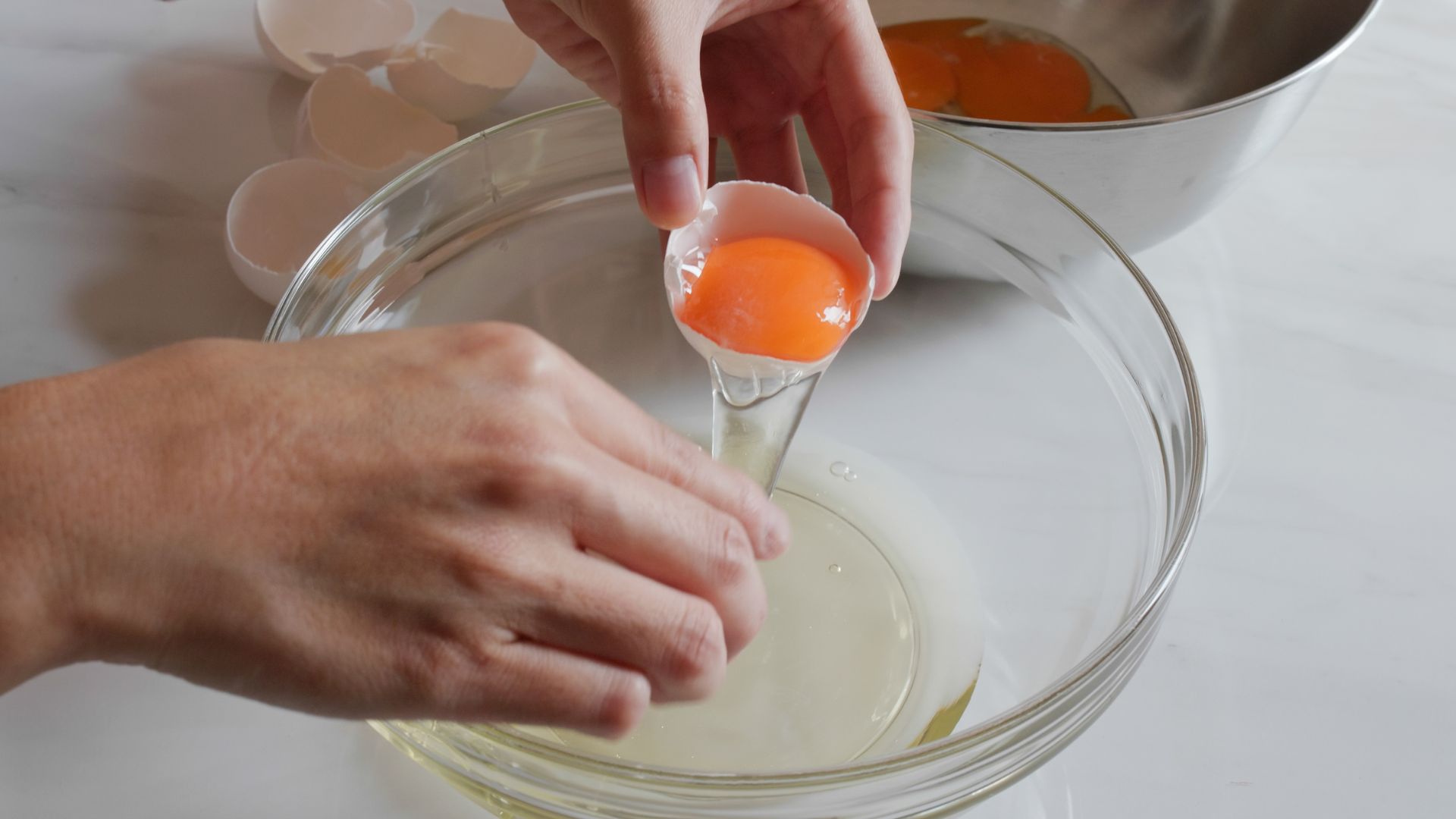 Are Egg Whites Healthy? What are the other benefits of Egg Whites?