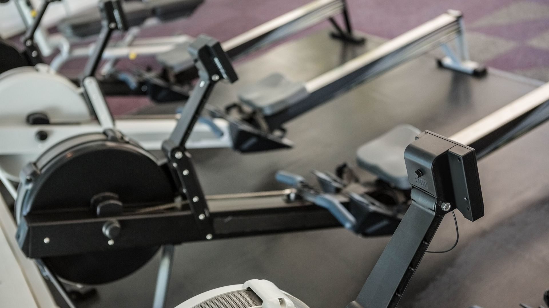 Top 10 Benefits of Rowing Machine